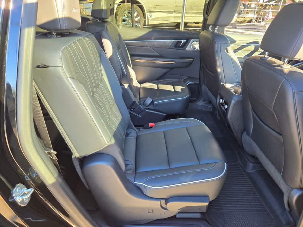 used 2025 Buick Enclave car, priced at $52,995