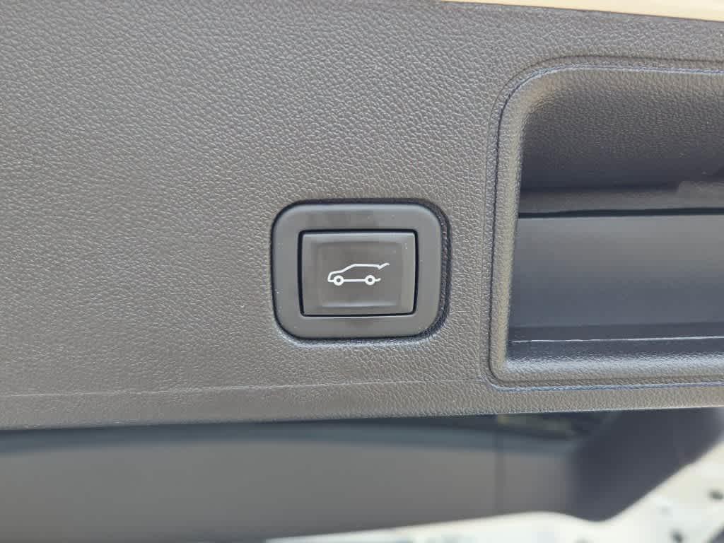 used 2024 GMC Terrain car, priced at $24,408