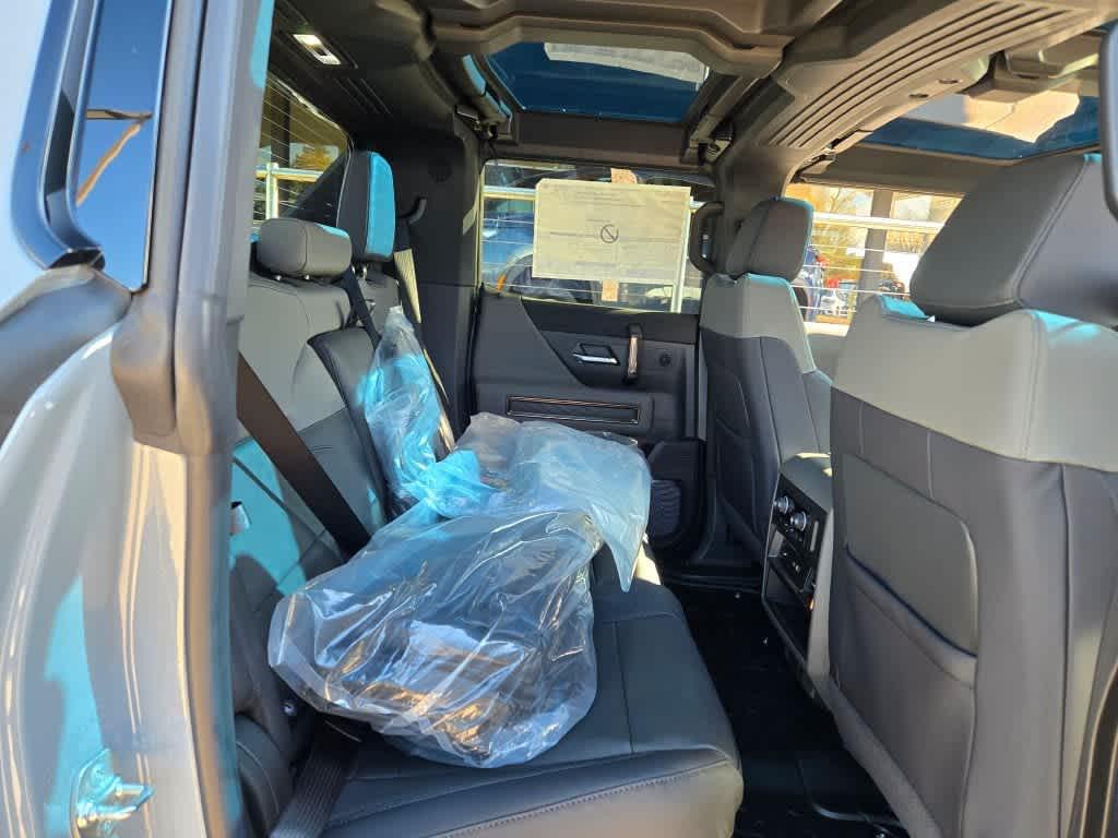 new 2025 GMC HUMMER EV Pickup car, priced at $91,715