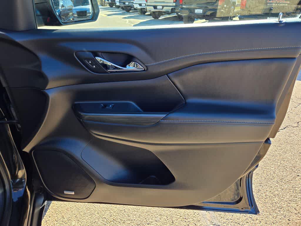 used 2021 GMC Acadia car, priced at $23,995