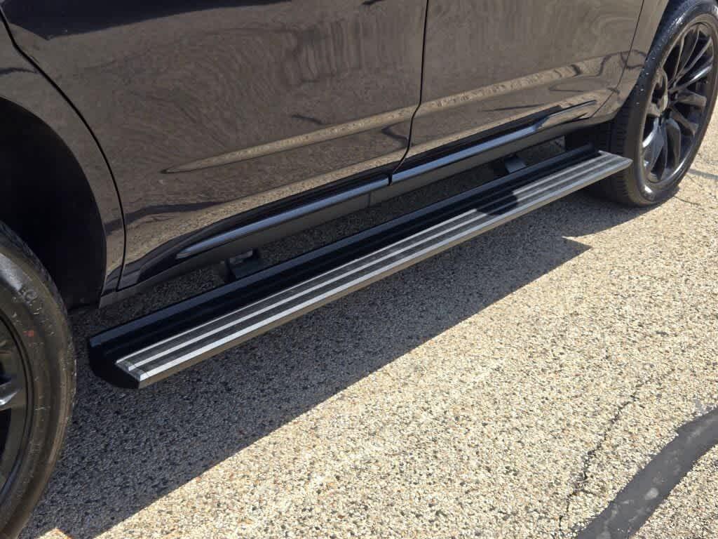used 2024 Cadillac Escalade car, priced at $80,408