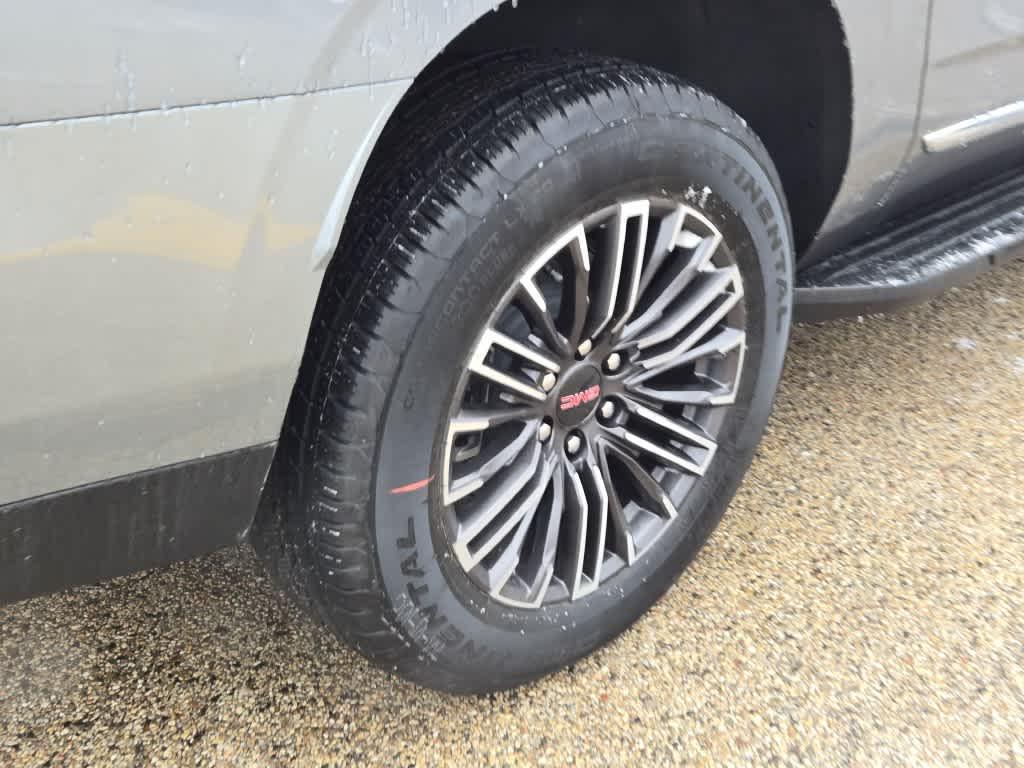 new 2026 GMC Yukon XL car, priced at $77,010