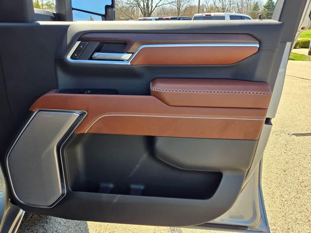 new 2026 GMC Sierra 2500 car, priced at $97,265