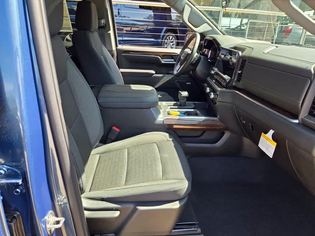 new 2026 GMC Sierra 1500 car, priced at $62,470