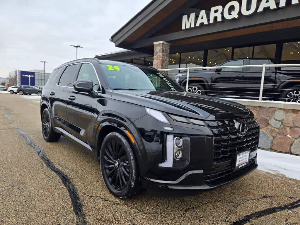 used 2024 Hyundai Palisade car, priced at $41,995