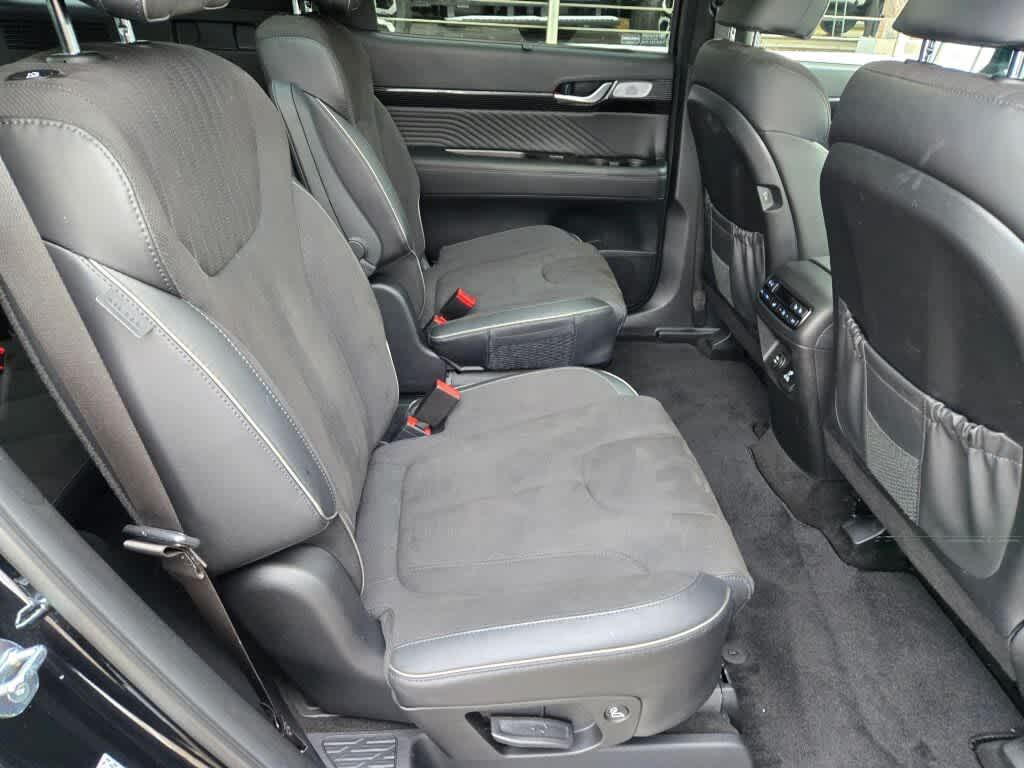 used 2024 Hyundai Palisade car, priced at $41,995