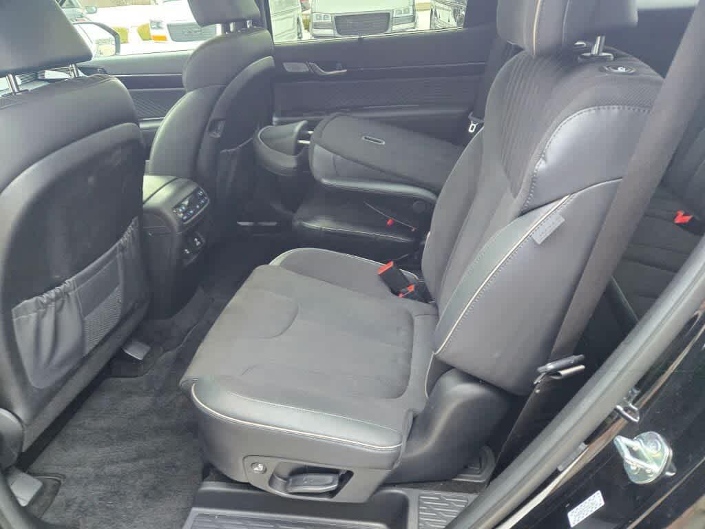 used 2024 Hyundai Palisade car, priced at $41,995