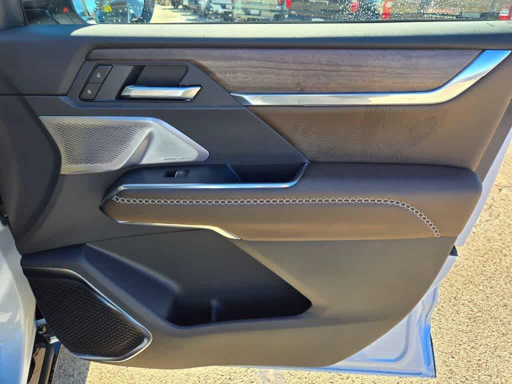 new 2026 GMC Acadia car, priced at $68,190