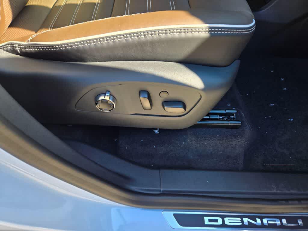 new 2026 GMC Acadia car, priced at $68,190