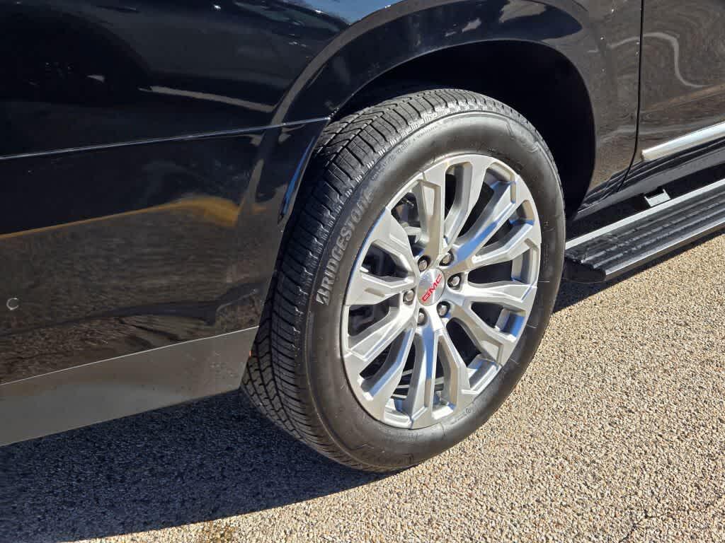 used 2024 GMC Yukon XL car, priced at $72,995