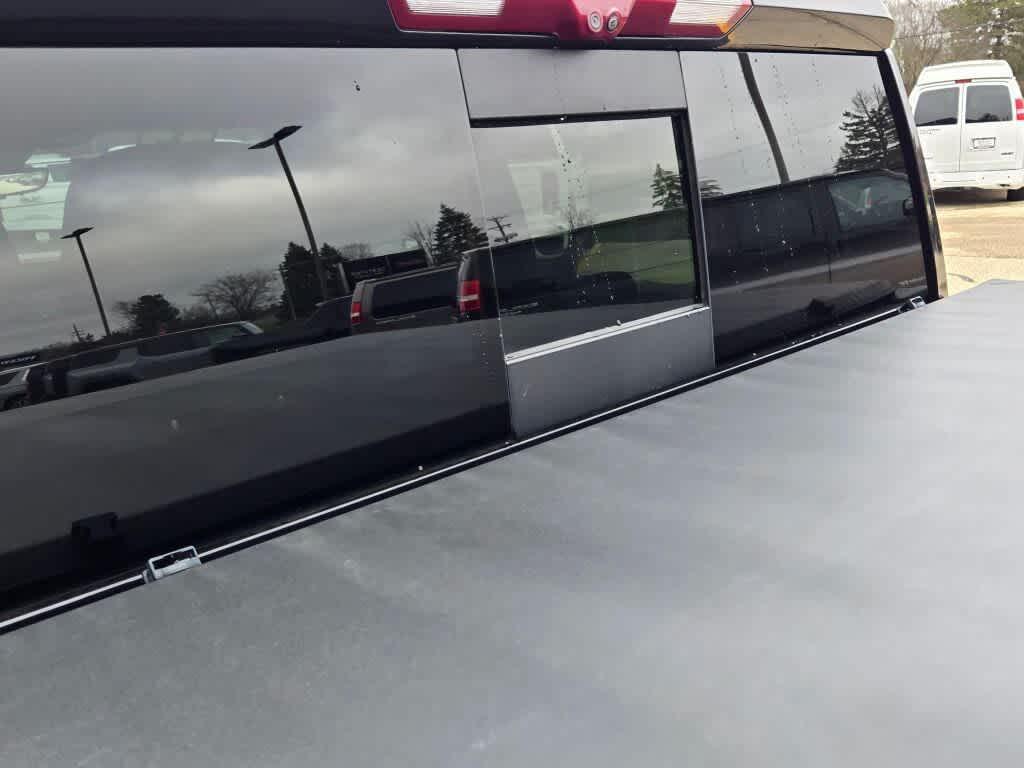 used 2022 GMC Sierra 1500 car, priced at $41,995