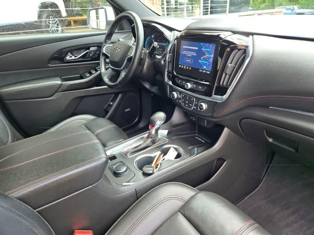 used 2023 Chevrolet Traverse car, priced at $30,408