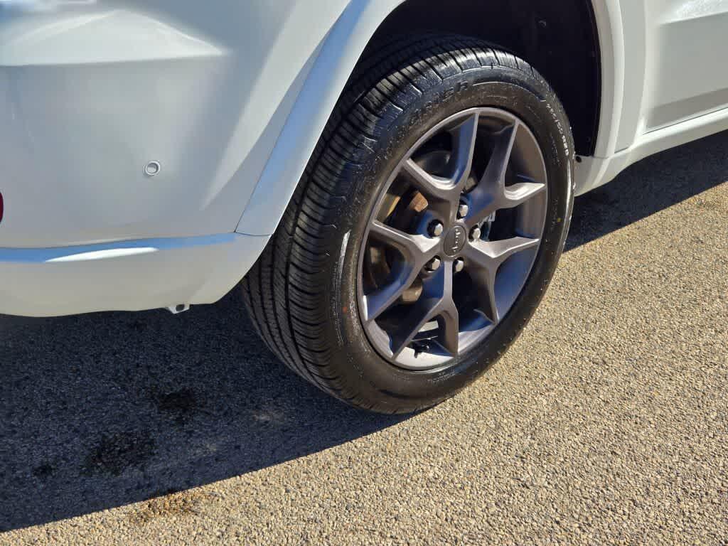 used 2021 Jeep Grand Cherokee car, priced at $22,995