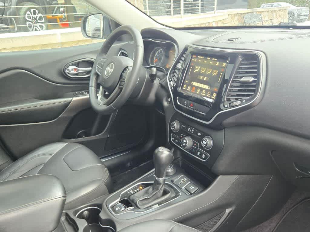 used 2019 Jeep Cherokee car, priced at $14,795