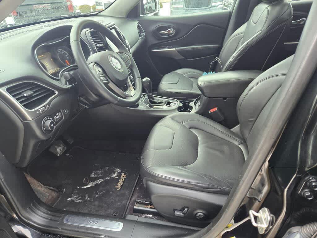 used 2019 Jeep Cherokee car, priced at $14,795