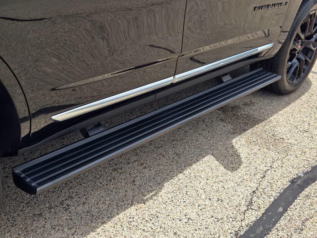 used 2024 GMC Yukon car, priced at $70,408