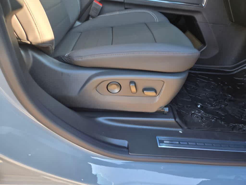 new 2026 GMC HUMMER EV SUV car, priced at $107,590