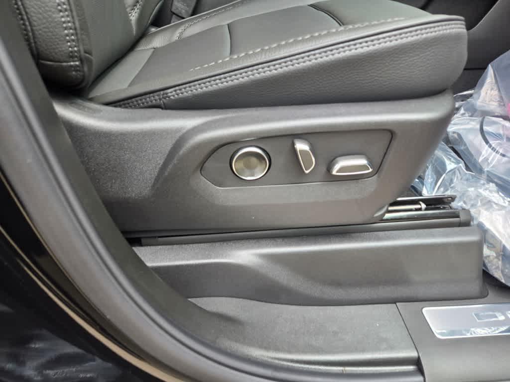 new 2026 GMC Sierra 2500 car, priced at $83,730