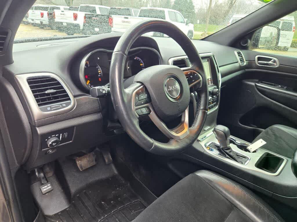 used 2018 Jeep Grand Cherokee car, priced at $15,995