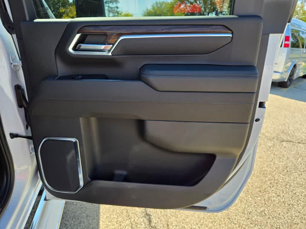 new 2025 GMC Sierra 3500 car, priced at $77,787