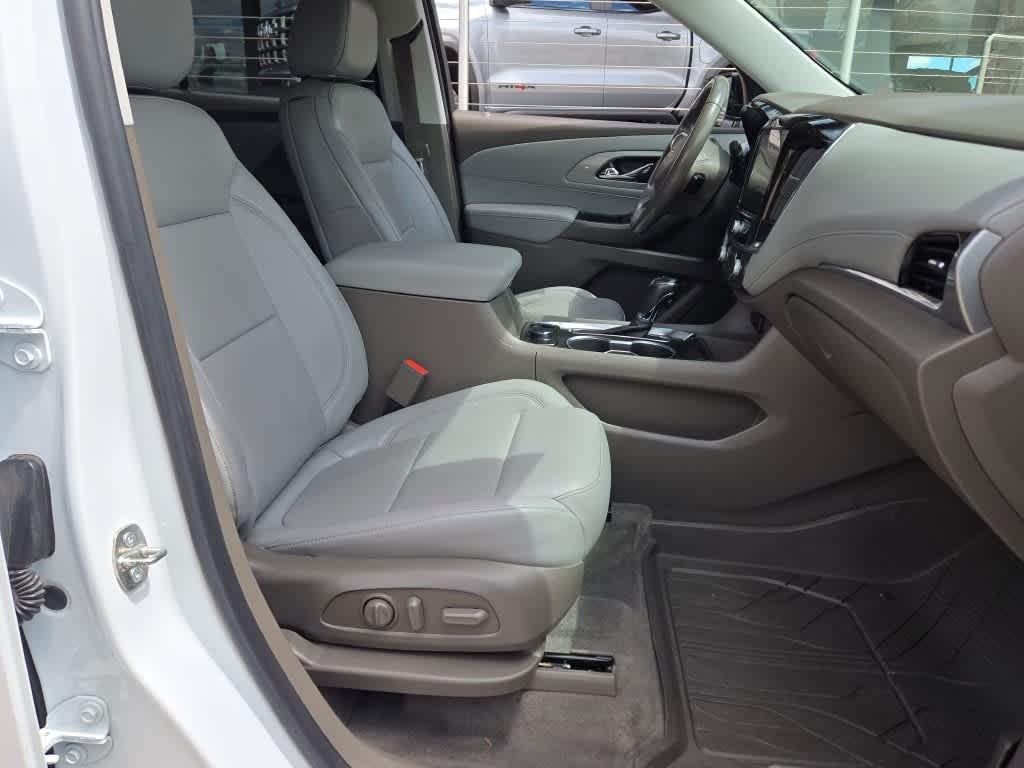 used 2019 Chevrolet Traverse car, priced at $17,995