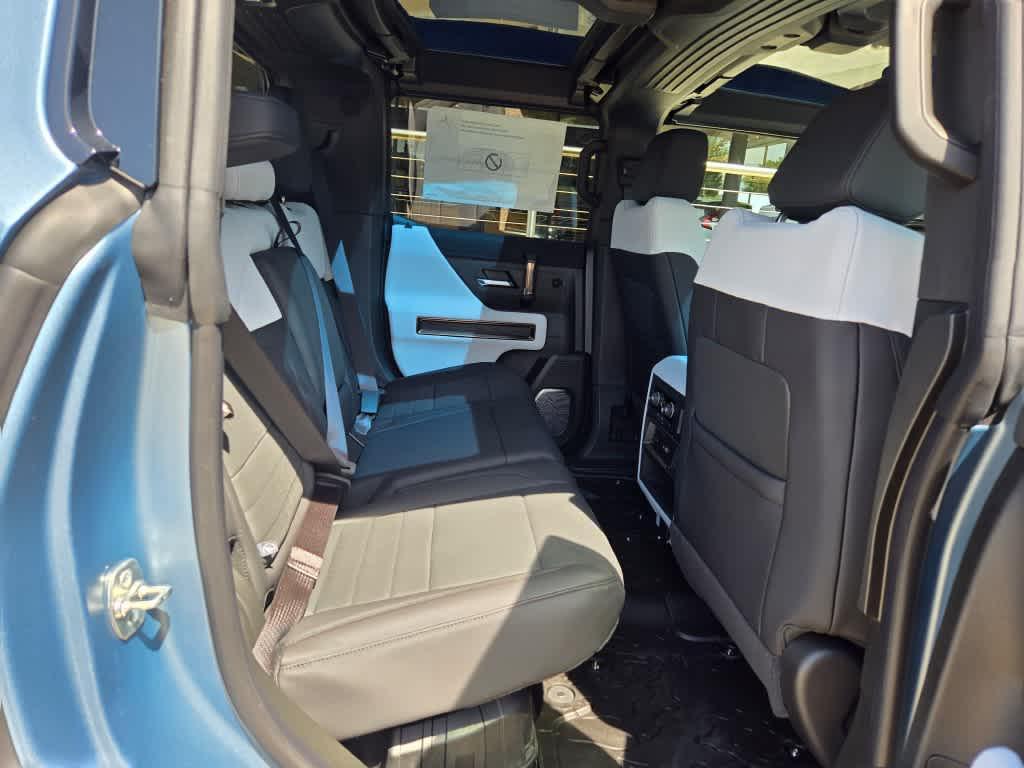 new 2024 GMC HUMMER EV Pickup car, priced at $151,058