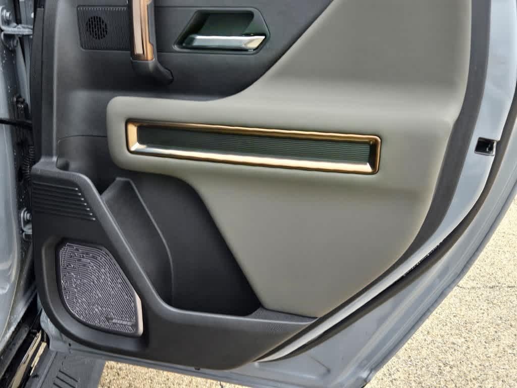 new 2025 GMC HUMMER EV SUV car, priced at $91,820