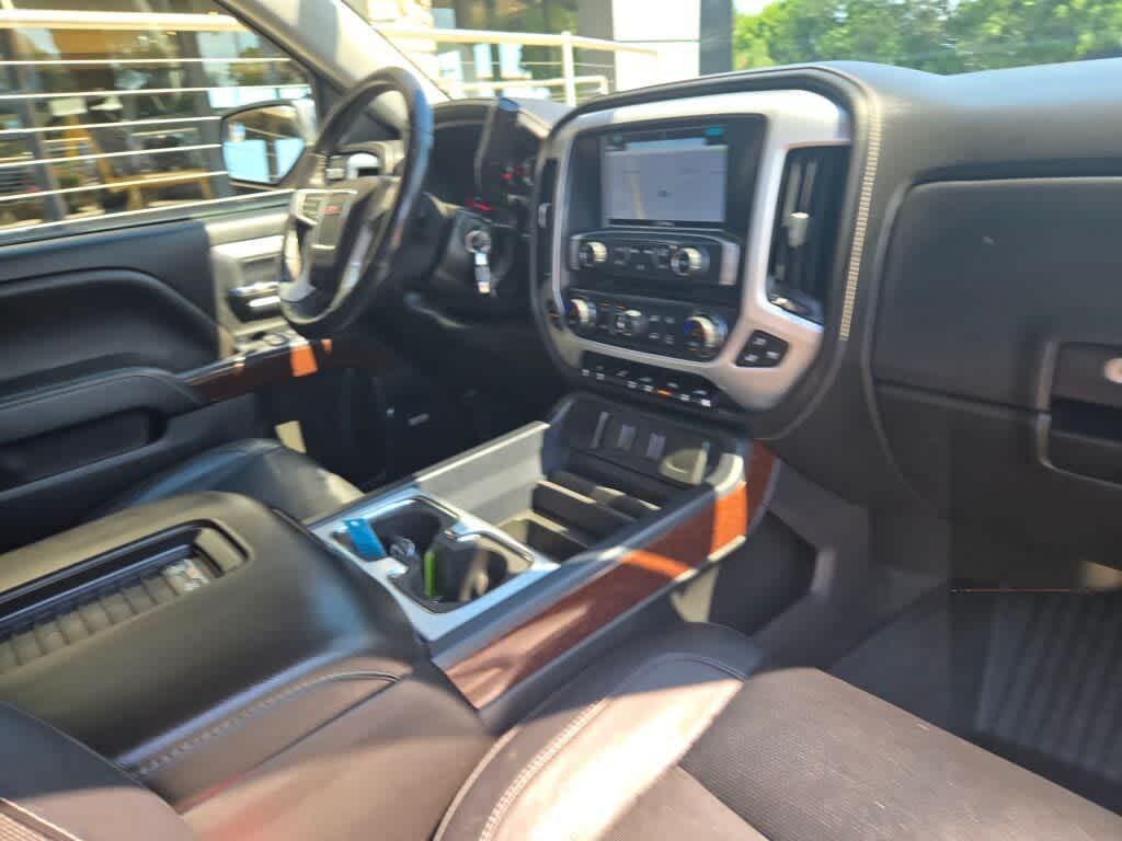 used 2018 GMC Sierra 1500 car, priced at $25,995