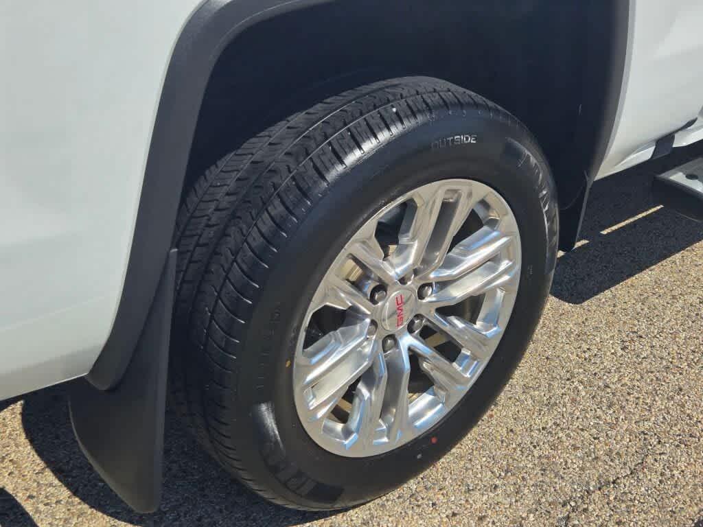 used 2018 GMC Sierra 1500 car, priced at $25,995