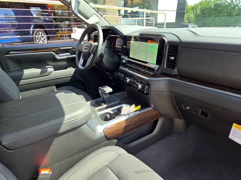 new 2026 GMC Sierra 1500 car, priced at $60,925