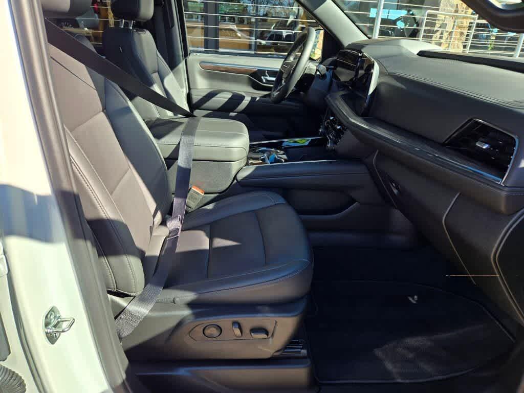 used 2025 Chevrolet Tahoe car, priced at $72,995