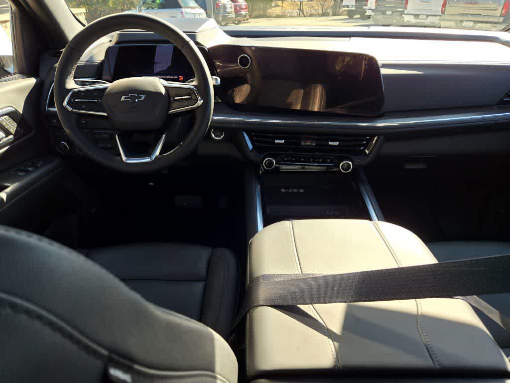 used 2025 Chevrolet Tahoe car, priced at $72,995