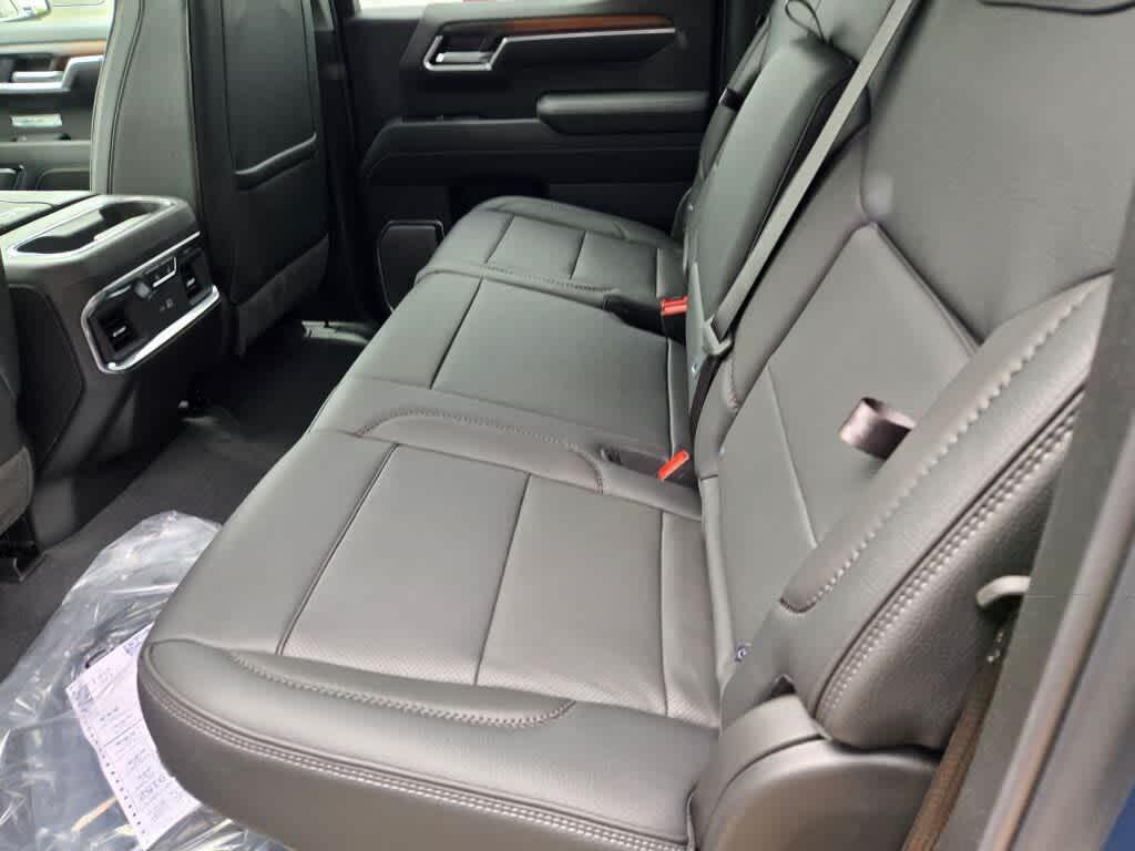 new 2026 GMC Sierra 1500 car, priced at $75,713