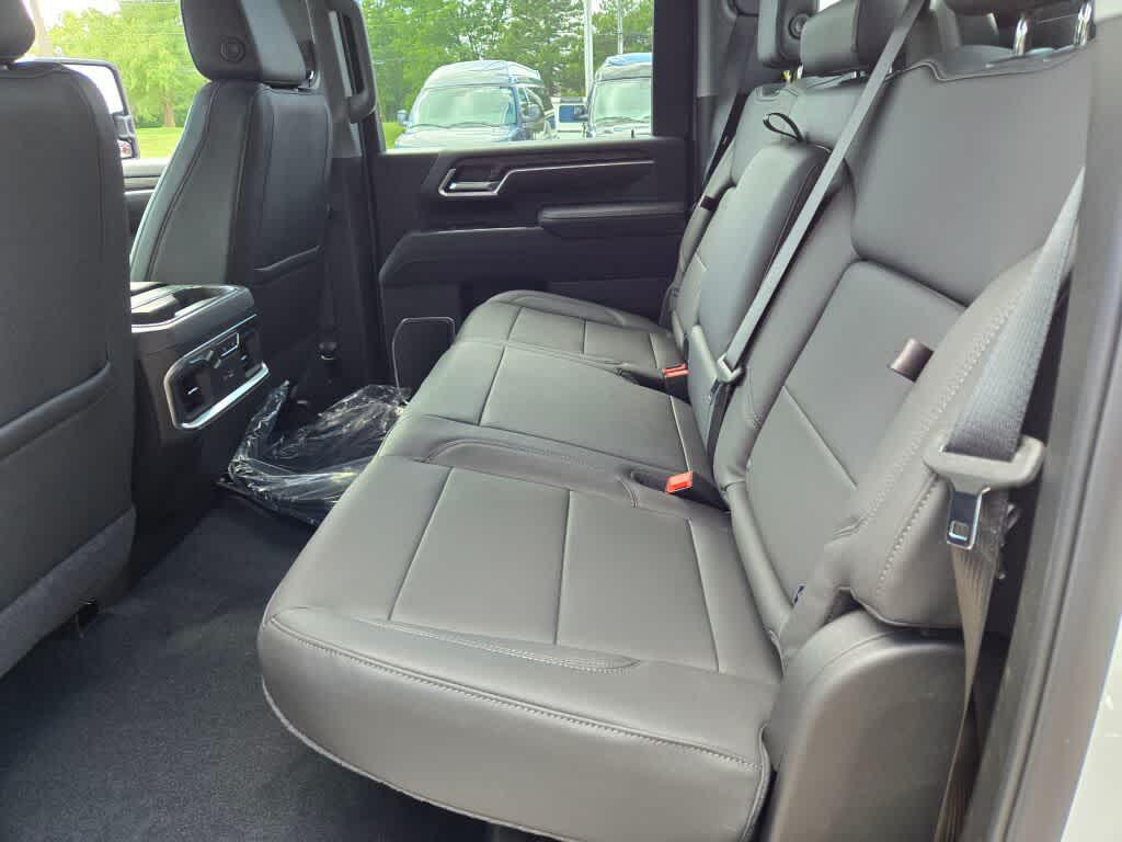 new 2026 GMC Sierra 2500 car, priced at $70,446