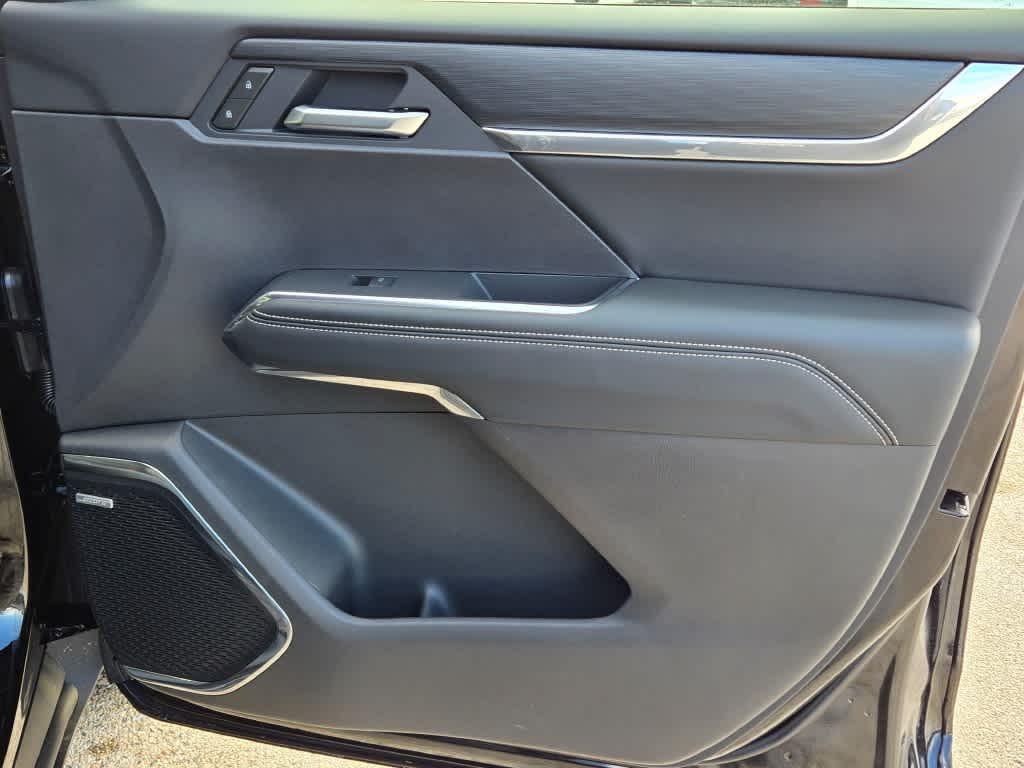 new 2025 GMC Acadia car, priced at $45,244