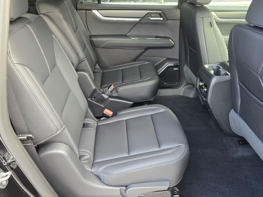 new 2025 GMC Acadia car, priced at $45,244