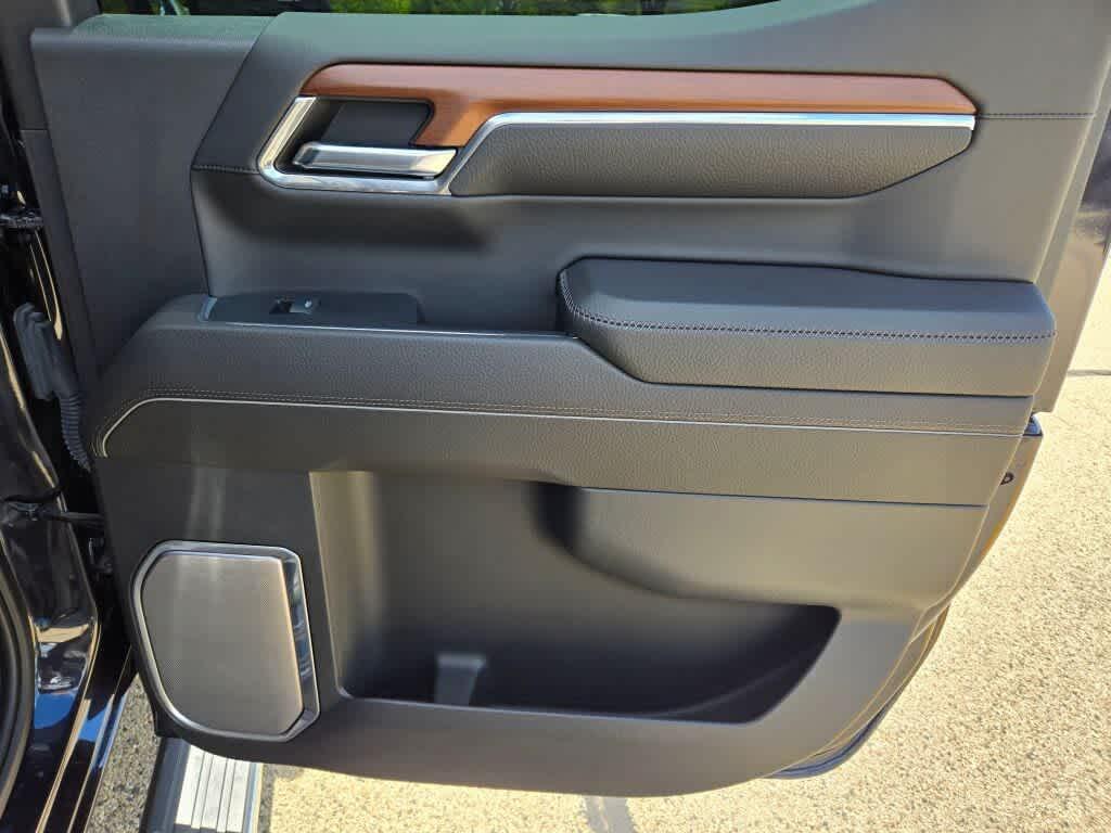 used 2023 GMC Sierra 1500 car, priced at $55,408