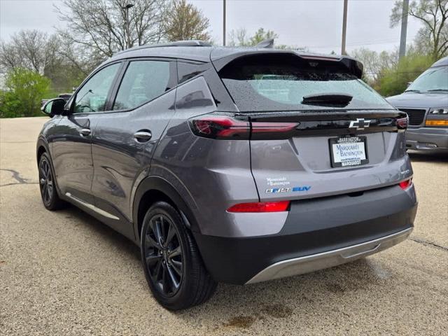 2022 Gray Ghost Metallic Chevrolet Bolt EUV
