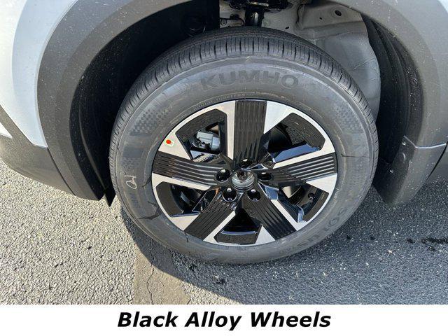 new 2025 Nissan Kicks car, priced at $24,670