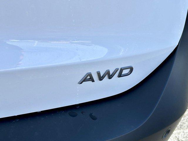 new 2025 Nissan Kicks car, priced at $24,670