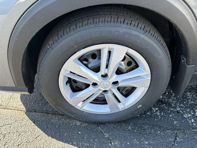 new 2025 Nissan Kicks car, priced at $21,979