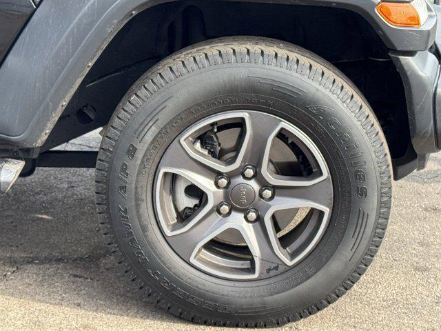 used 2018 Jeep Wrangler Unlimited car, priced at $21,596