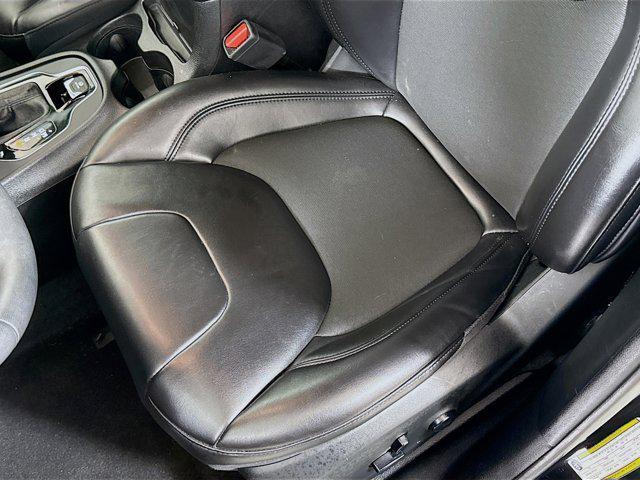 used 2020 Jeep Cherokee car, priced at $16,300