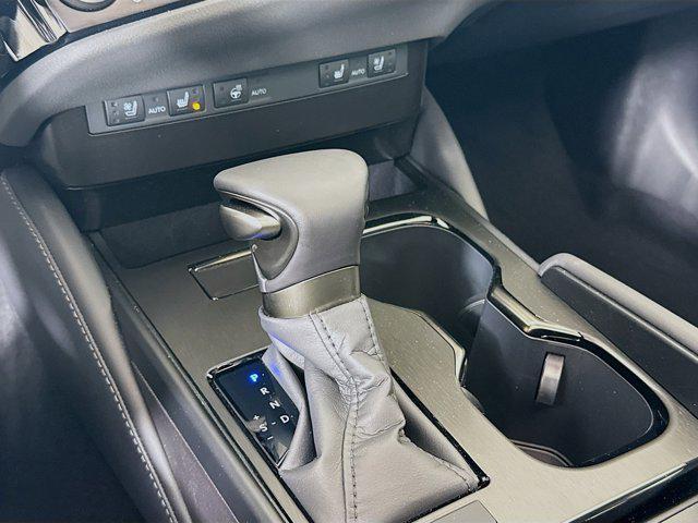 used 2025 Lexus ES 350 car, priced at $47,900