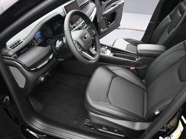 new 2025 Jeep Compass car, priced at $38,827