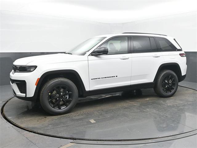 new 2026 Jeep Grand Cherokee car, priced at $47,930