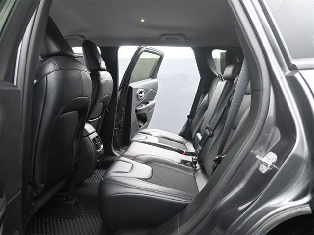 used 2022 Jeep Cherokee car, priced at $23,821