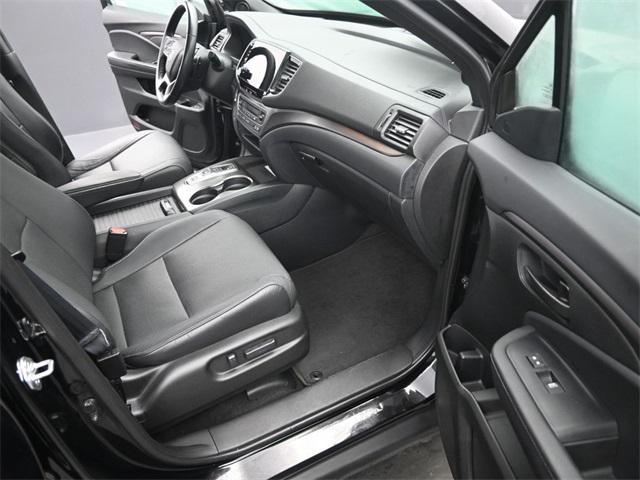 used 2022 Honda Passport car, priced at $26,593