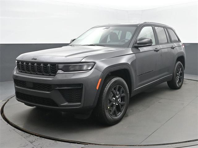 new 2026 Jeep Grand Cherokee car, priced at $48,525