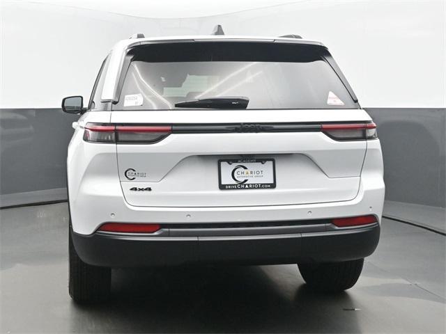 new 2026 Jeep Grand Cherokee car, priced at $47,930